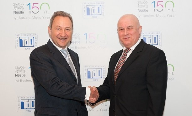 nestlé-turkiye-ceo-felix-allemann-muhittin-tayfur-gidahatti