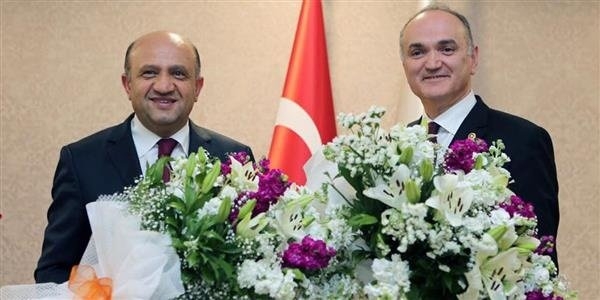 bilim-sanayi-teknoloji-bakanligi-devir-teslim-gidahatti