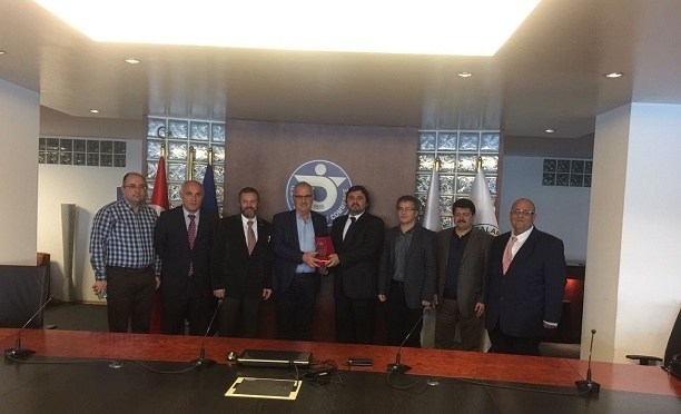ukon-yonetim-kurulu-izmir-ticaret-odasi-plaket-gidahatti