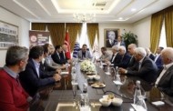 Antalyalı çiftçilere havadan ihracat müjdesi