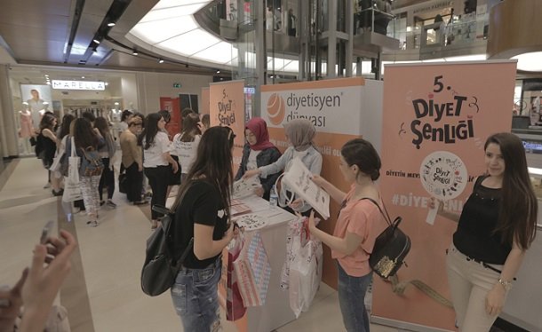 5. Diyet Şenliği, sağlıklı yaşam trendlerini İstanbullularla buluşturdu