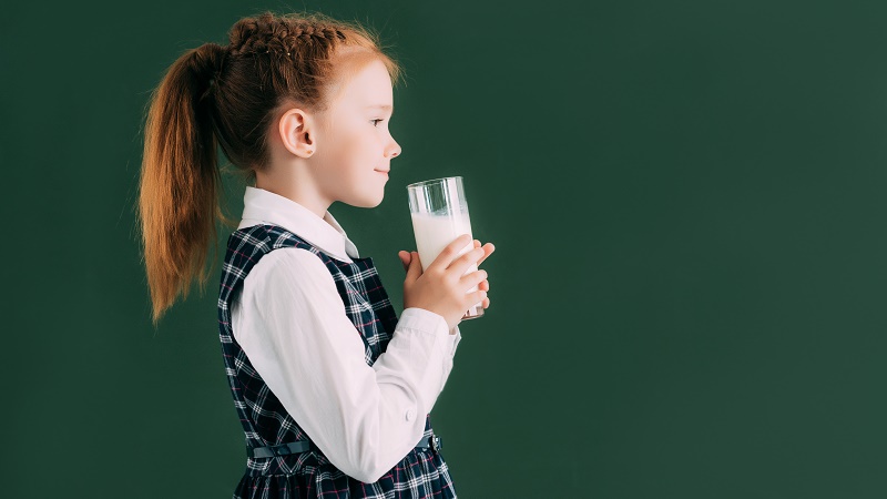 Tam yağlı süt, ABD’de okullara geri dönüyor